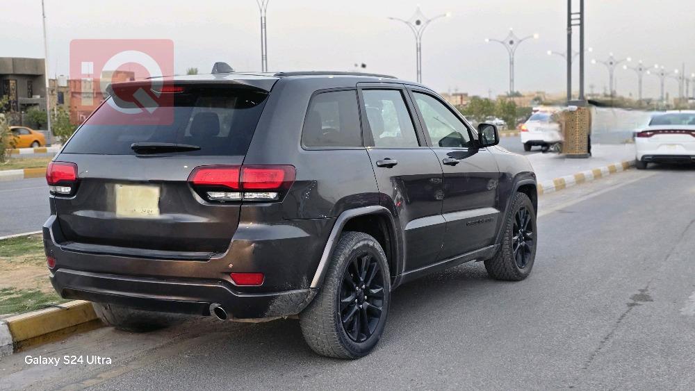 Jeep Grand Cherokee